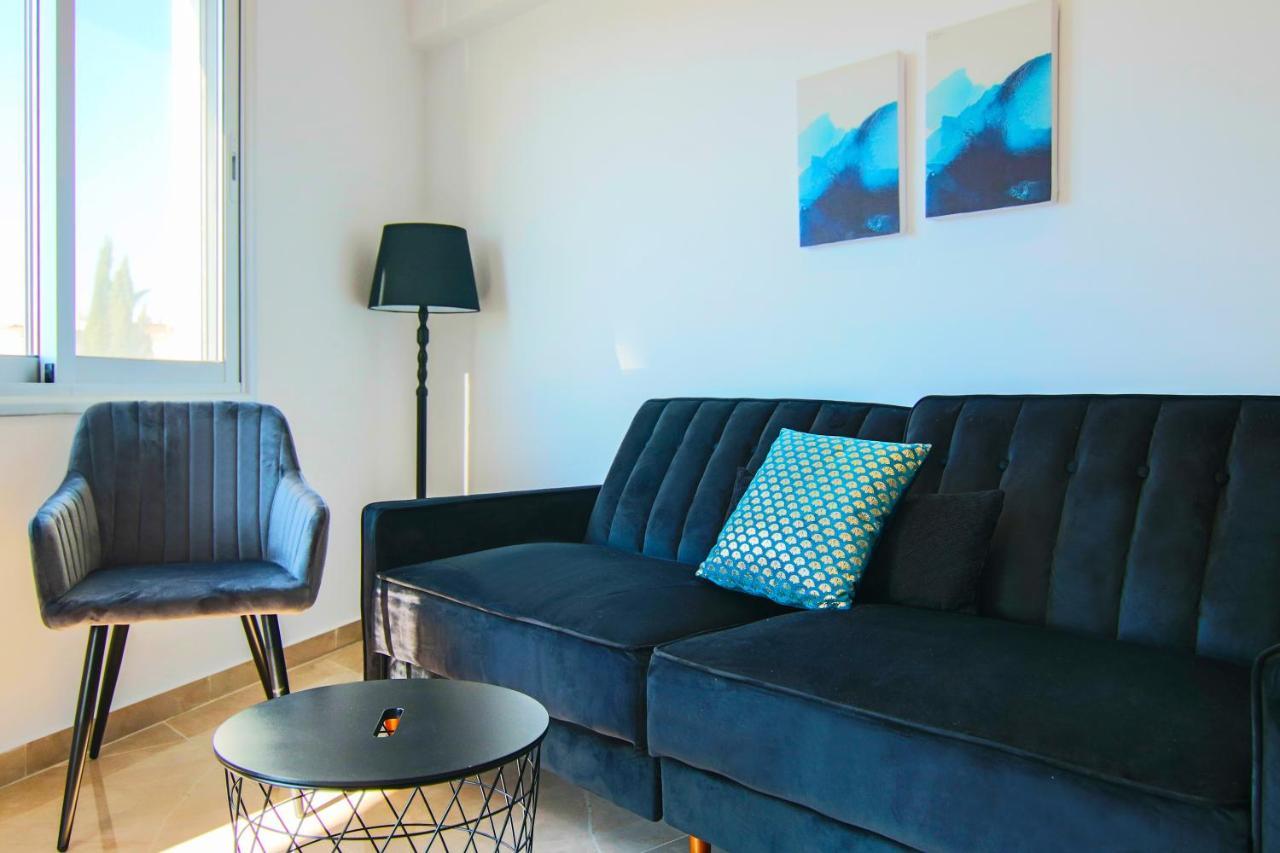 Phaedrus Living Seaside Residence Lighthouse 70 بافوس المظهر الخارجي الصورة